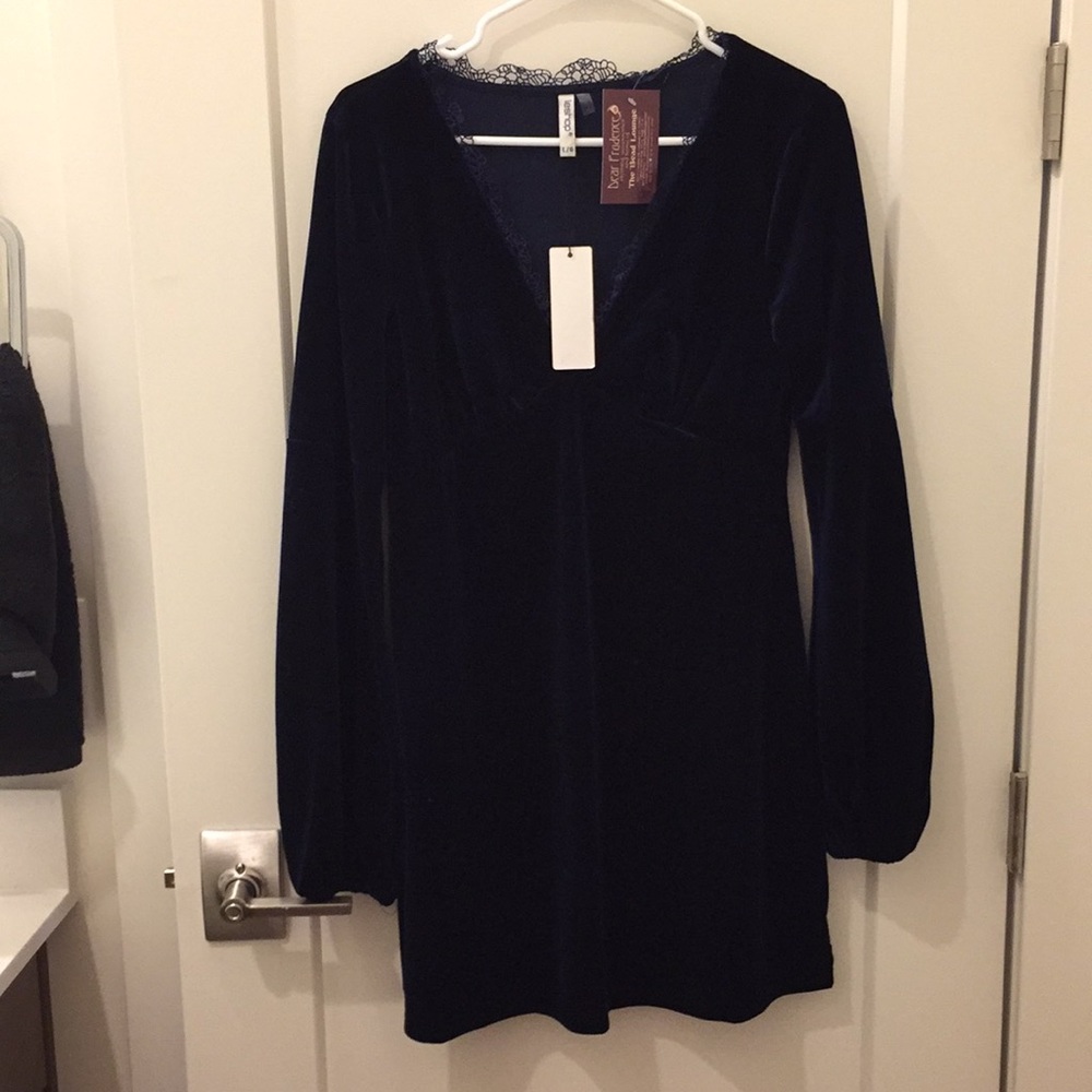 Dark blue velvet feel dress